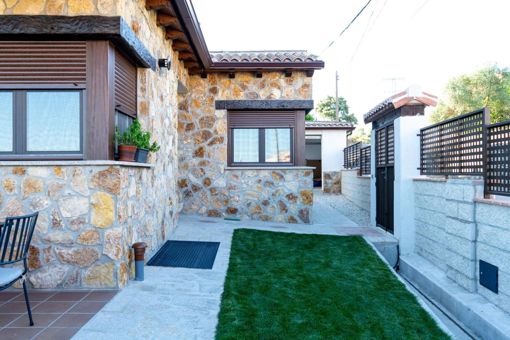 Casa Rural Madre Maravillas Navalcan Екстериор снимка